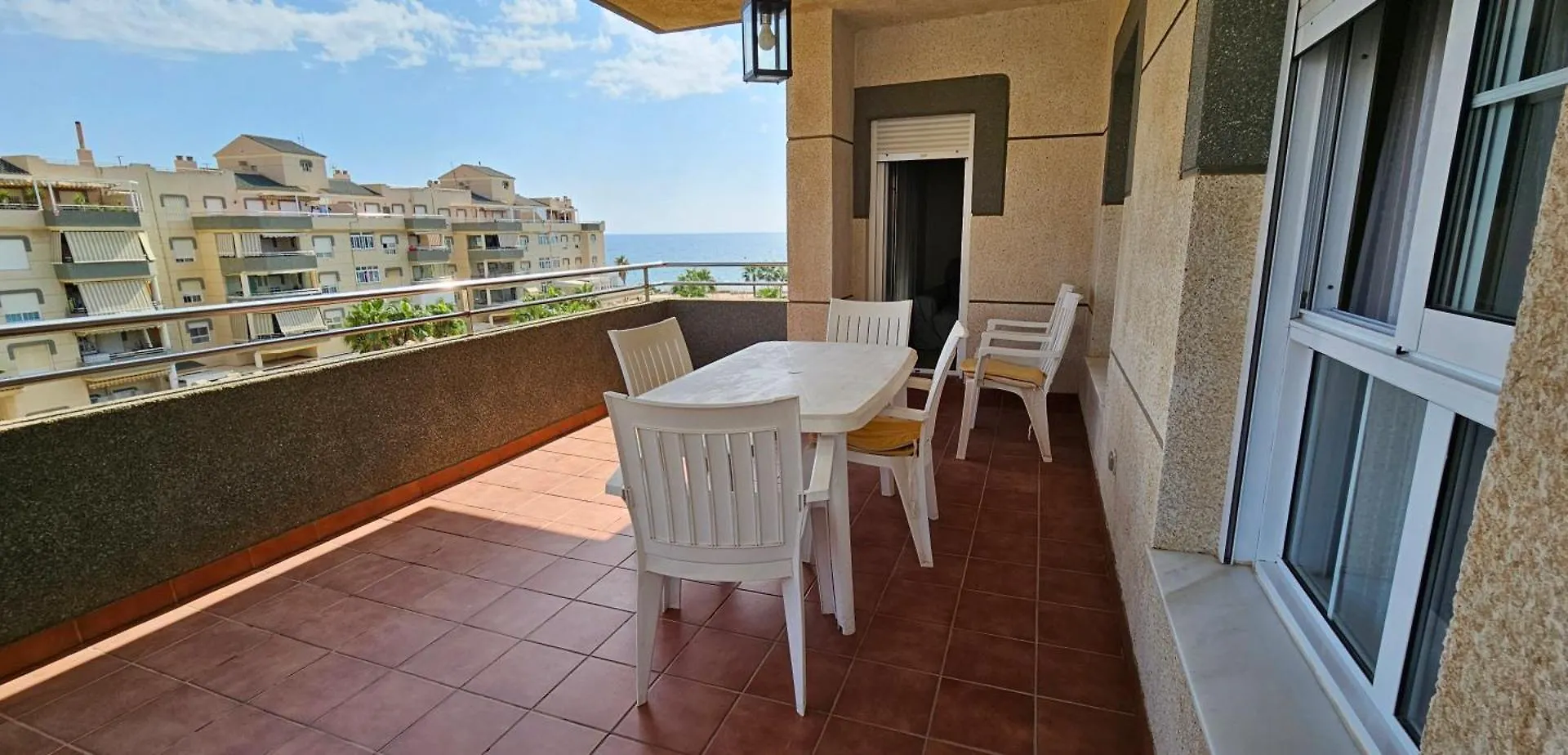Apartamento Primera Linea De Playa. Wifi Retamar  Spain